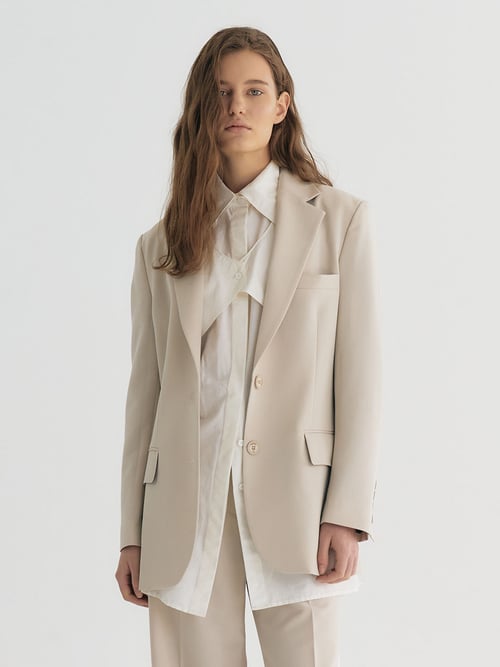 Two-button tailored single blazer (ivory)