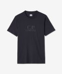 씨피 컴퍼니(CP Company) 남성 30/1 저지 토널 로고 반소매 티셔츠 - 토탈 이클립스 블루 / 12CMTS119A005100W888