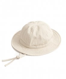 BS SAFARI BUCKET HAT (ivory)