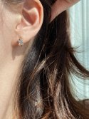 위트홀리데이(WIT-HOLIDAY) Mini square earring [silver925]