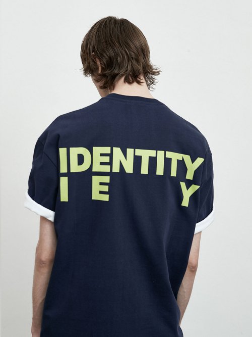 이에이(IEY) IDENTITY BACK LOGO T-SHIRT Charcoal - 사이즈 & 후기 | 무신사