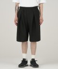 Bermuda Cross Sweat Shorts [Black]