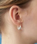 티오유(TOU) TS022 [Silver925] Matte bold hoop onetouch earrings