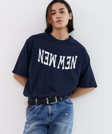뉴 맨 로고 티셔츠 [네이비]