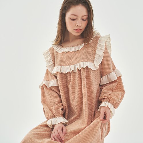 [W] orangemomo ivory frill long onepiece family pajamas