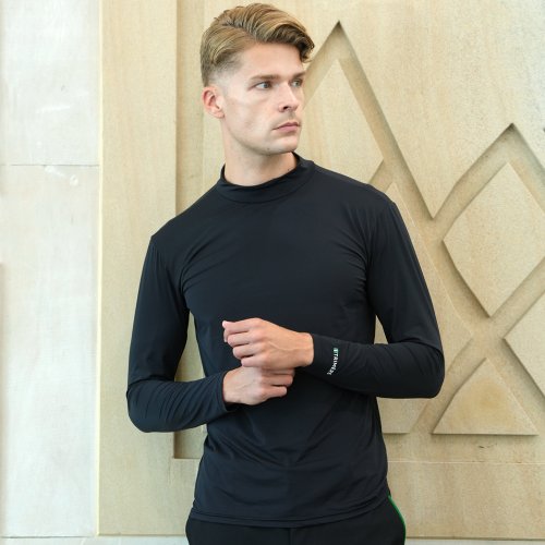 Базовый рашгард Modern Half MAN BLACK