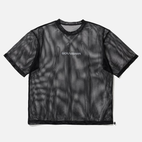 수베니어 하프 슬리브 메쉬 티셔츠 - 블랙
