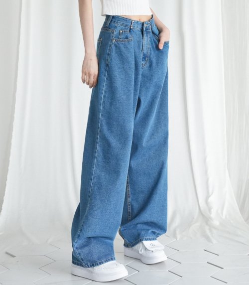 MUSINSA | AVANDRESS BUCKLE WIDE DENIM PANTS MIDDLEBLUE