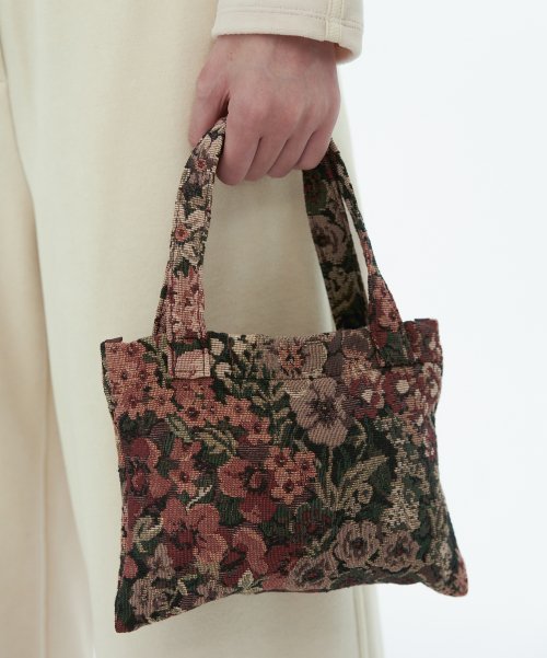 ★送料・関税込★AMOMENTO★FLOWER JACQUARD TOTE★ 아모멘토(AMOMENTO) FLOWER JACQUARD TOTE MINI - 사이즈 & 후기