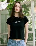 후러브스아트(WHOLOVESART) 반팔 크롭 티셔츠 EARTH 블랙