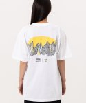 브로이스터(BROISTER) 한국의 산 시리즈 그래픽 반팔 라운드 넥 티셔츠 금강산 화이트