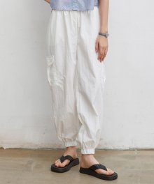 ESSENTIAL CARGO JOGGER PANTS_WHITE