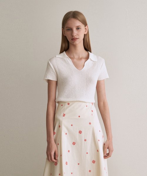 V-образный воротник букле вязаный - Ivory
