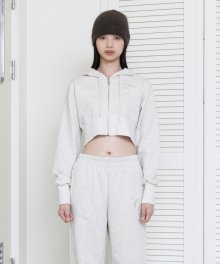C LOGO EMBROIDERY CROP ZIP-UP_OATMEAL