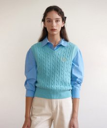 V NECK CABLE KNIT VEST BLUE