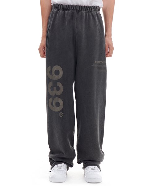MUSINSA | ARCHIVE BOLD 939 LOGO DYED SWEAT PANTS (CHARCOAL)