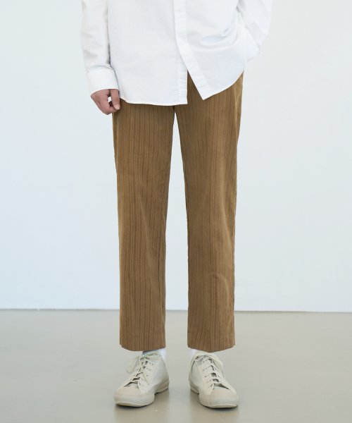 Вельветовые зауженные брюки [BEIGE]