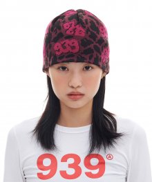 939 PATTERN BEANIE (BURGUNDY)