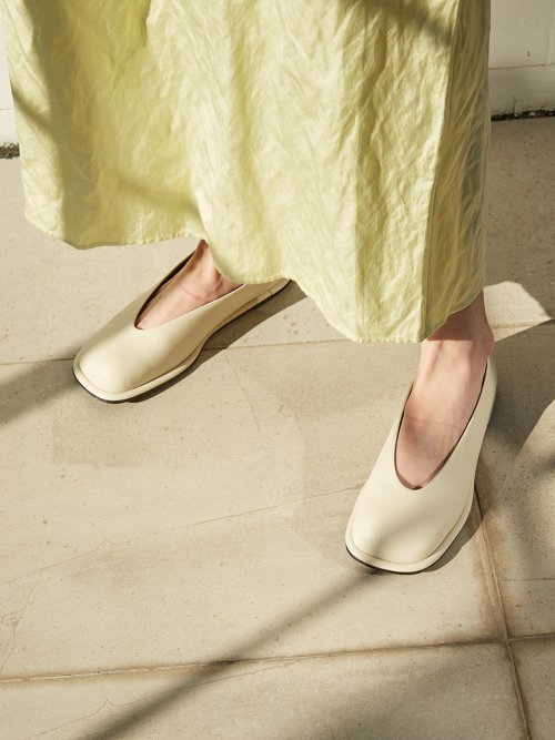 BLANC SUR BLANC - Lisa Flat Ivory