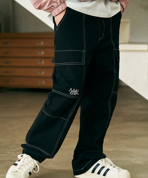 네스티킥(NASTYKICK) [NSTK] Logo Point Cargo Pants (Black)_