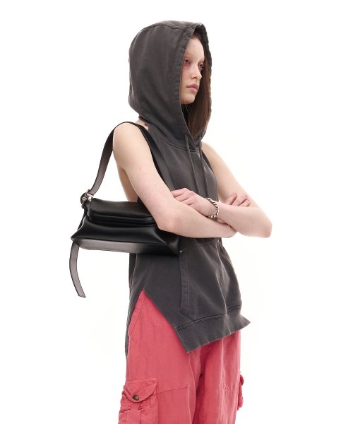 오소이(OSOI) FOLDER BROT - BLACK - 사이즈 & 후기 | 무신사