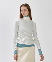 W CIRCLE LOGO TURTLE NECK LONG SLEEVE ivory