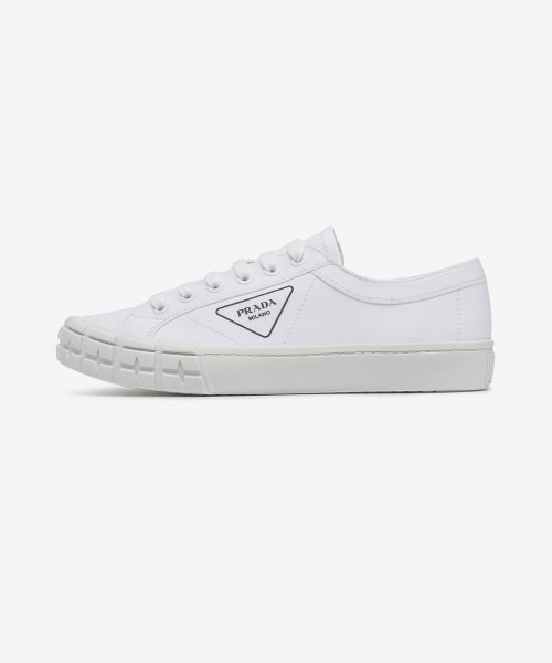 Witte 2025 prada sneakers