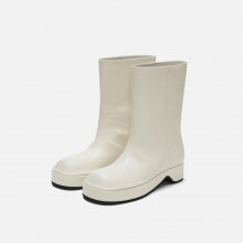 Hoof ankle boots Ivory