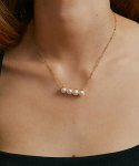 엑스피어(XPIER) Trapeze pearl Necklace