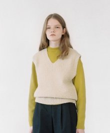 wool round knit yellow