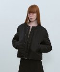 아위(AHWE) Reversible Crop Fur Jacket_BLACK