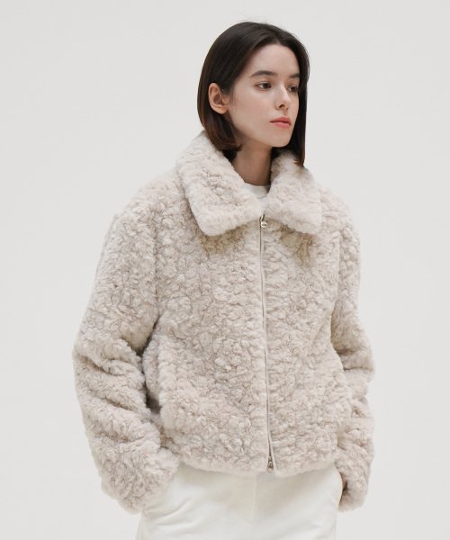 MUSINSA | LEVAR Fake Fur Zip-up Jacket - Light Beige
