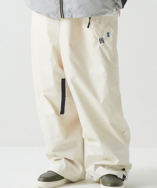 MUSINSA BSRABBIT Twan Soft Super Wide Ventilation Pants Cream