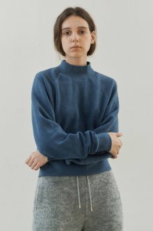 Soft crop sweatshirt (blue)