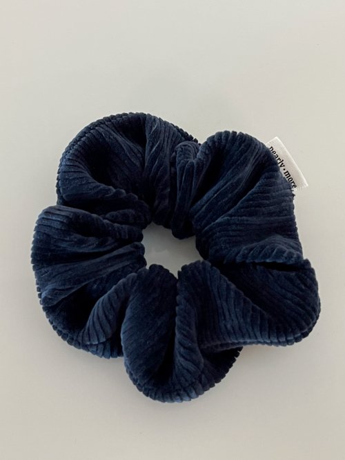 PEARLY MORE - Corduroy Navy Scrunchie