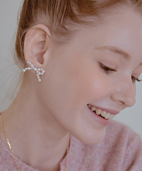 [TATIANA] silver925 Grace Pearl Ribbon Earring ピアス/送料込 ribbon earring silver925 りぼん片耳ピアス #LJ20015P | LANIE