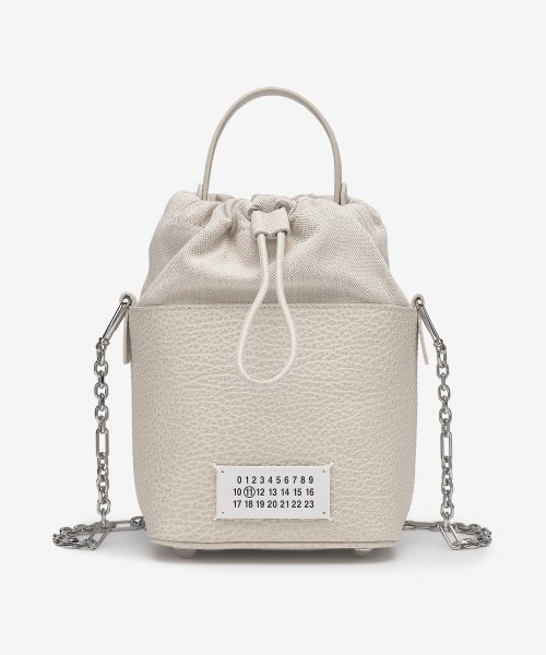 메종 마르지엘라(Maison Margiela) 공용 5Ac 버킷백 - 그레이지 / S61Wg0035P4348H9677Ss23 -  1,867,000 | 무신사 스토어