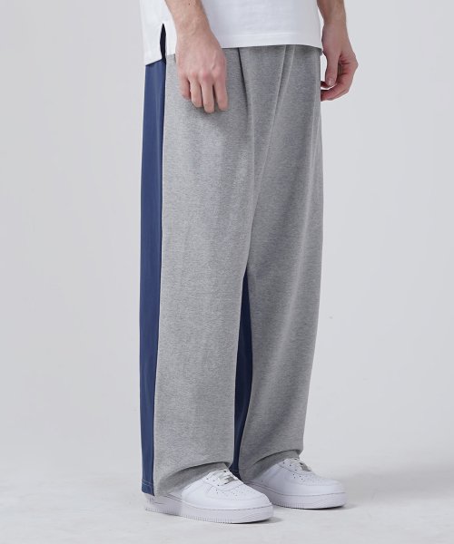 MUSINSA  GAKKAI UNIONS One tuck wide sweat mix pants gray/navy