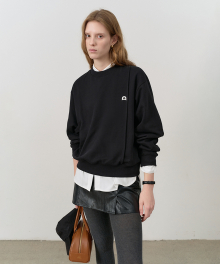 UNISEX DUNST LOGO CREASE SWEATSHIRT BLACK_UDTS4C103BK