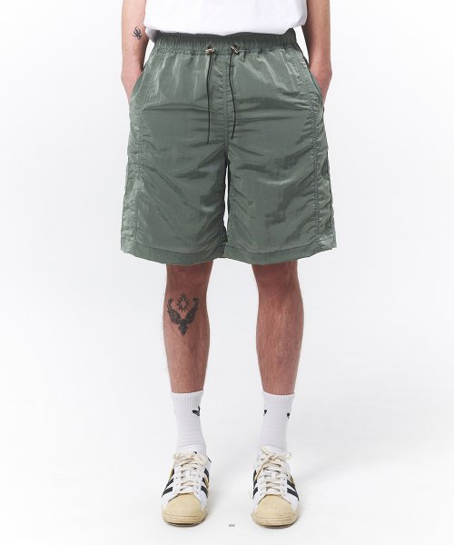 ★MAINBOOTH★Easy Summer Nylon Shorts(KHAKI)★正規品/送料込 메인부스(MAINBOOTH) Easy Summer Nylon Shorts(KHAKI) - 사이즈