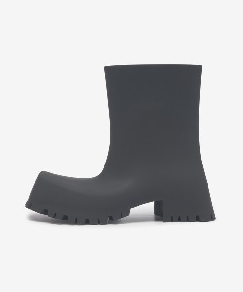 Black hot sale rubber booties