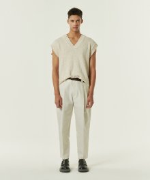 C/N twill carrot-fit pants Ivory
