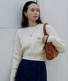 ROUND NECK CABLE KNIT WHITE