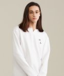 시그니피컨트(SIGNIFICANT) 무탈군 슬릿넥 긴팔 티셔츠 WHITE (LN1TU077-002)