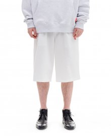 RED MOSS PATCHED HALF PANTS (WHITE)