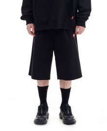 RED MOSS PATCHED HALF PANTS (BLACK)