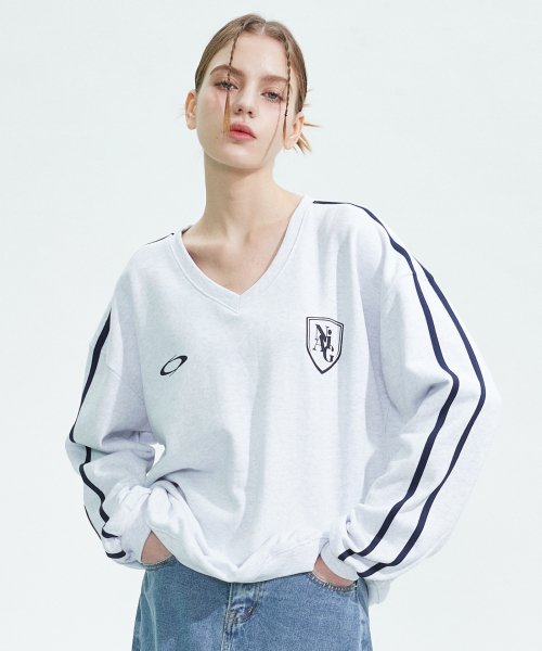 Свитшот V-neck Uniform NOI828 (Ivory)