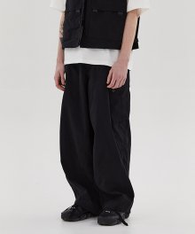 TECHNICAL PANTS (BLACK)