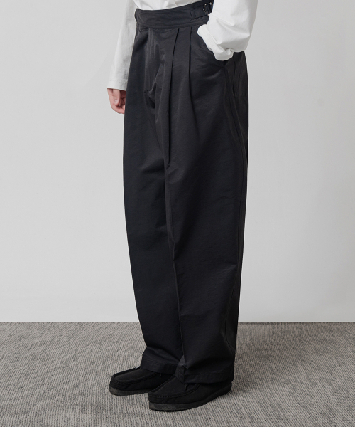 (2024.ver) SIDEFIX SEMI WIDE TWO TUCK PANTS_BLACK
