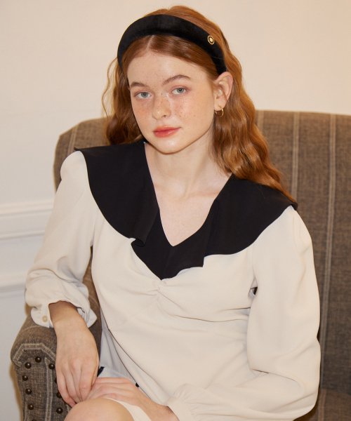 살롱 드 욘(SALON DE YOHN) Ruffle Collar Mini Dress_ Ivory - 158,000 | 무신사 스토어
